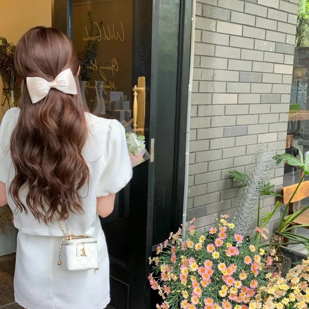 艳阳光